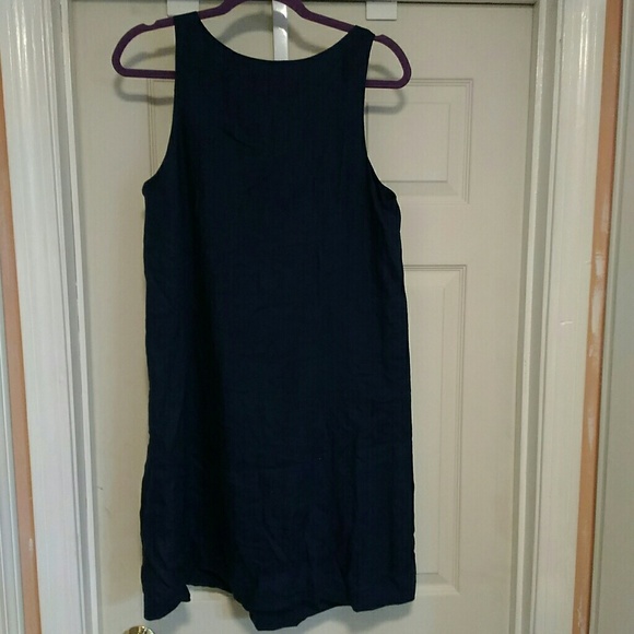 Vineyard Vines dress - Picture 3 of 6